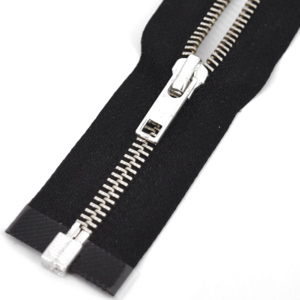 METALL-Reißverschluss 43cm | schwarz/nickel METALL-Reißverschluss 43cm | schwarz/nickel